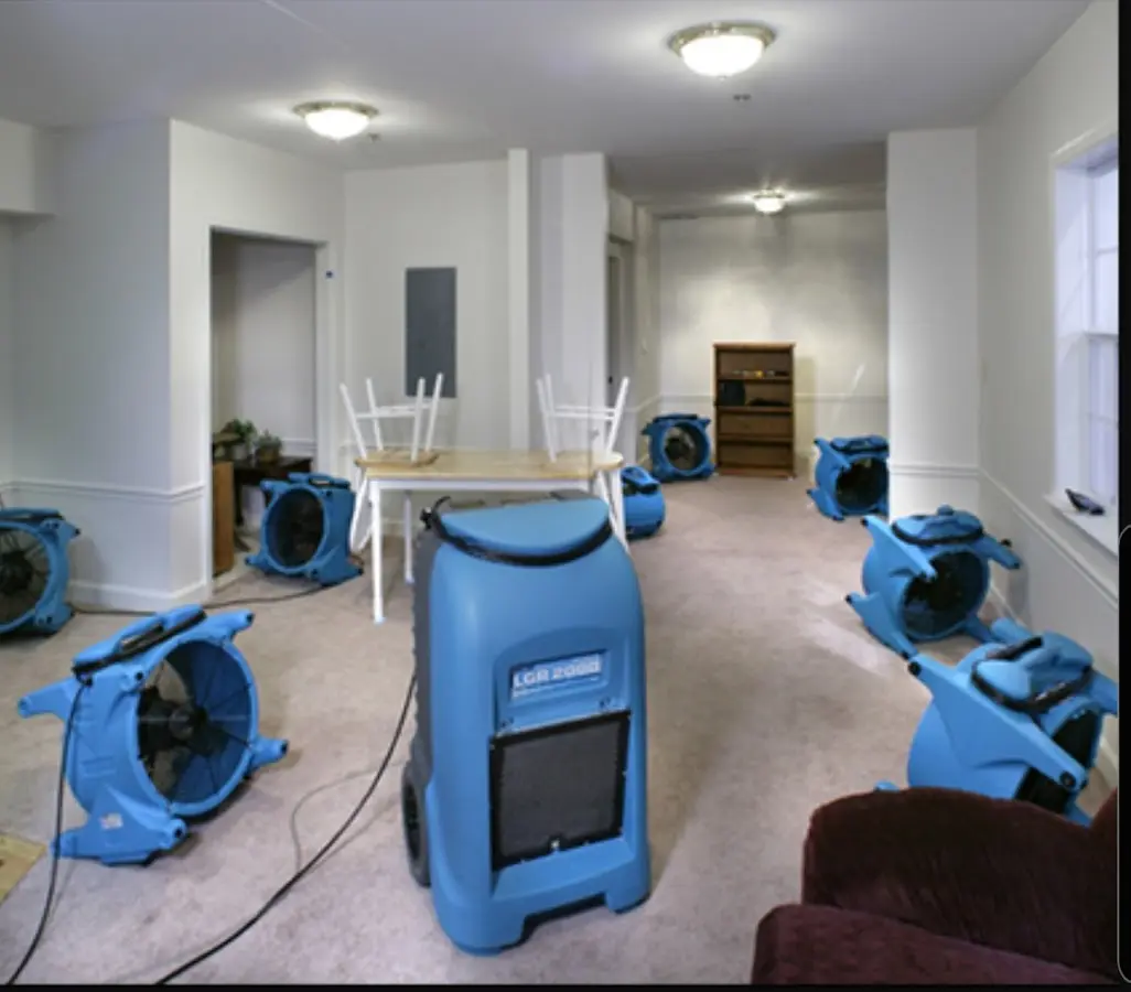 Air movers and dehumidifier setup for Water Damage Restoration in Citrus Springs